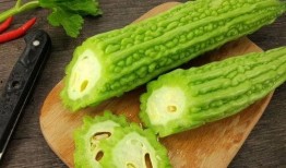 柳州吃瓜事件网红是谁啊,揭秘网红背后的真相